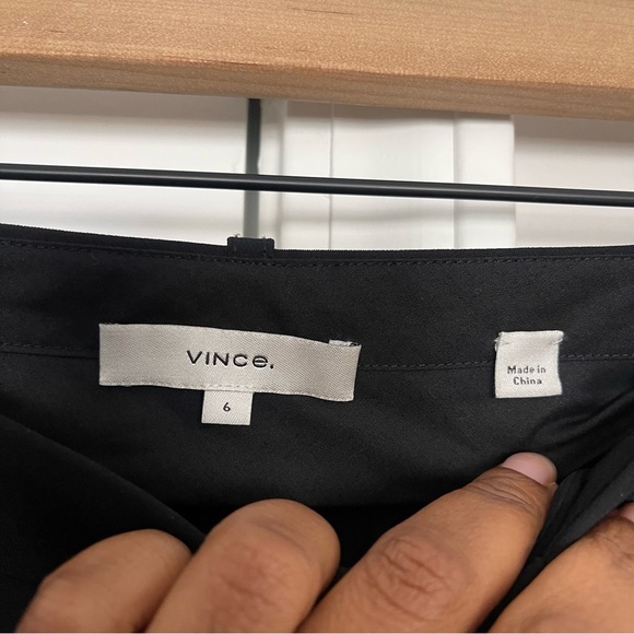 Vince Black Tapered Trousers In Japanese Crepe - Picture 5 of 10